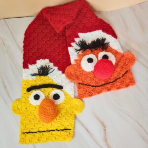 Bert and Ernie Character Scarf.
